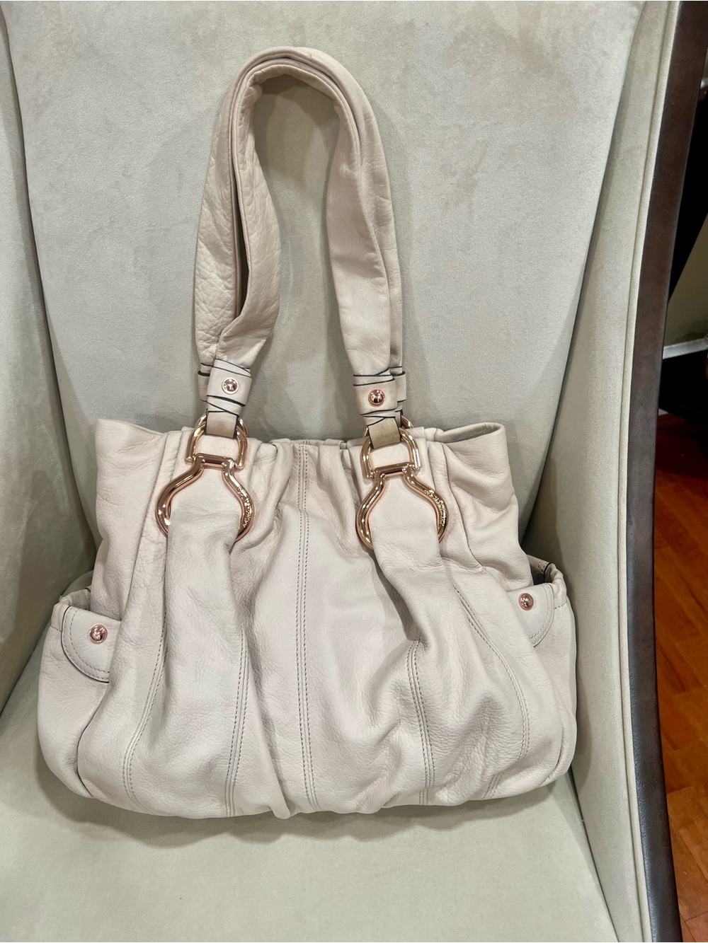 b. makowsky Cream Leather Shoulder Bag with Rose Gold Hardware